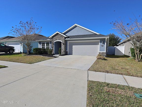 3rd image of 97569 ALBATROSS Drive