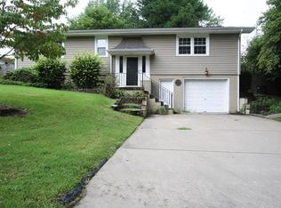 1405 Piedmont Rd, Paducah, KY 42001