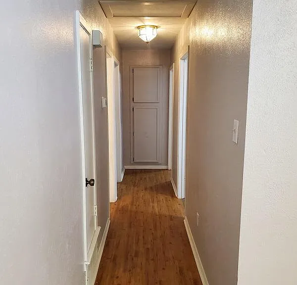 204 Hillcrest Ter — Photo 9