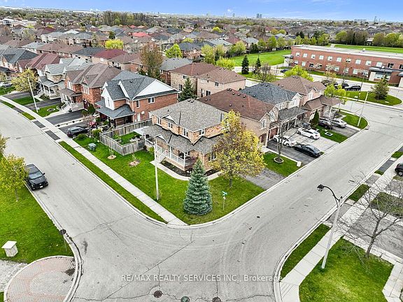 5th image of 21 Filbert Way