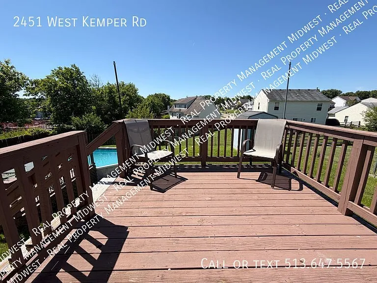 2451 W Kemper Rd — Photo 18