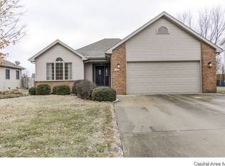 2212 Renwick Dr, Springfield, IL 62704