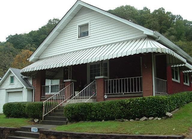 1st image of 1700 Valley St
