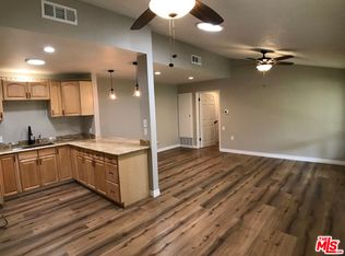 26763 Whispering Leaves Dr UNIT B, Santa Clarita, CA 91321