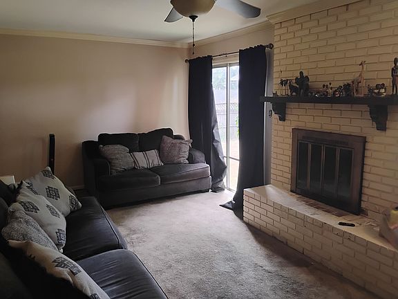 4th image of 3913 Paula Dr