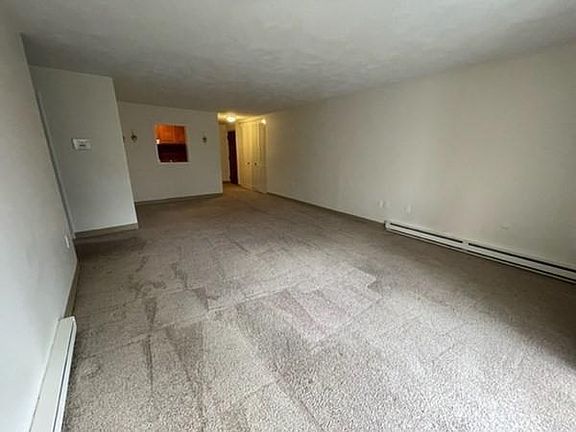 4th image of 65 Greentree Ln APT 47