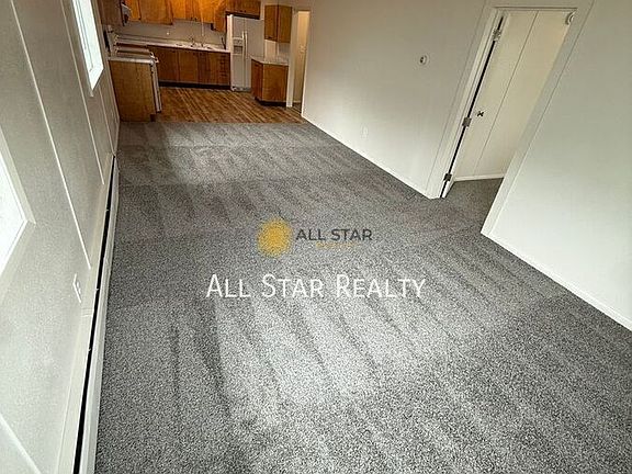 4th image of 1100 W 32nd Ave #1
