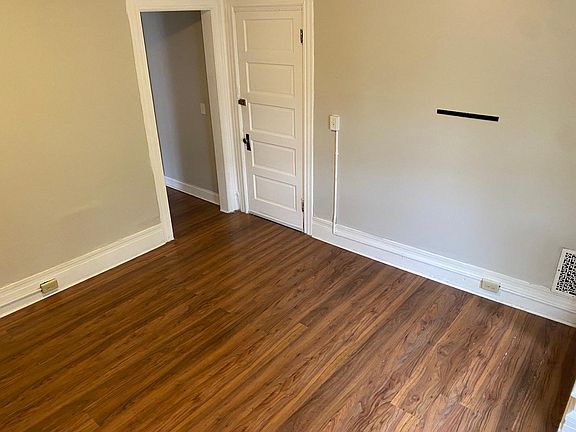 2nd image of 51 15th St #3
