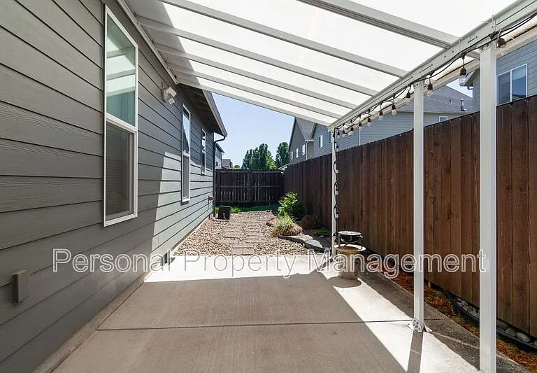 1817 NW 17th St — Photo 17