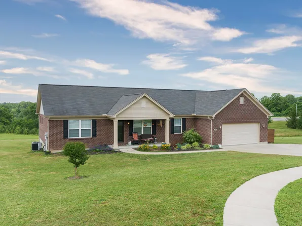 200 Liza Ln, Crittenden, KY 41030