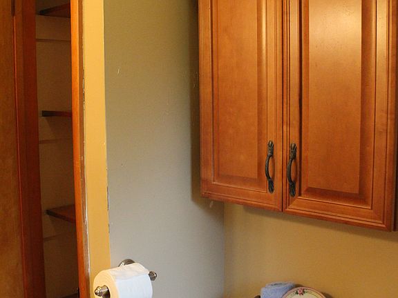 Linen Closet in Bathroom 