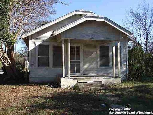 1st image of 902/910 38TH STREET