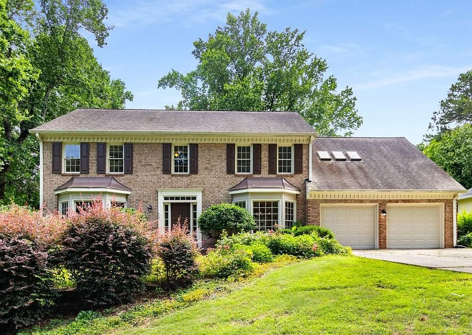 1st image of 3190 W Somerset Ct SE