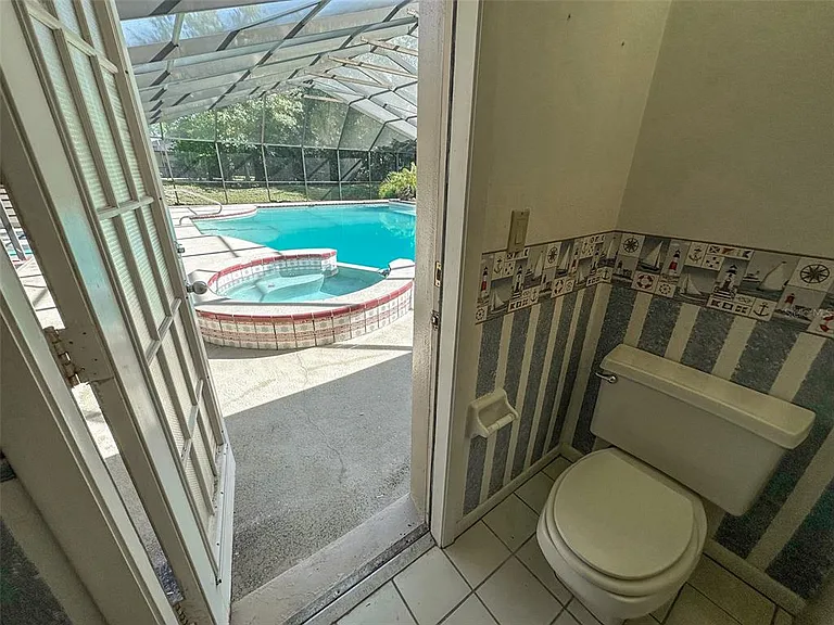 8732 Skymaster Dr — Photo 52