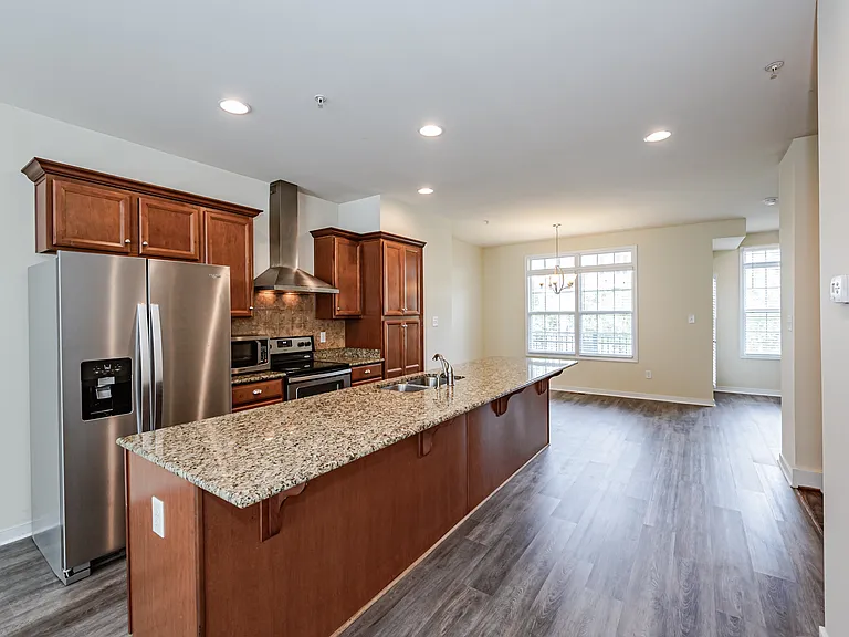 3927 Liesfeld Pl — Photo 8