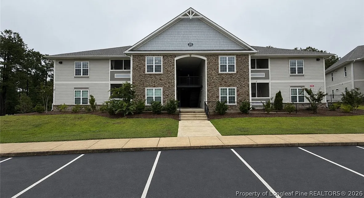 3 bed, 2.0 bath, 1551 sqft, $1,850 — Photo 1