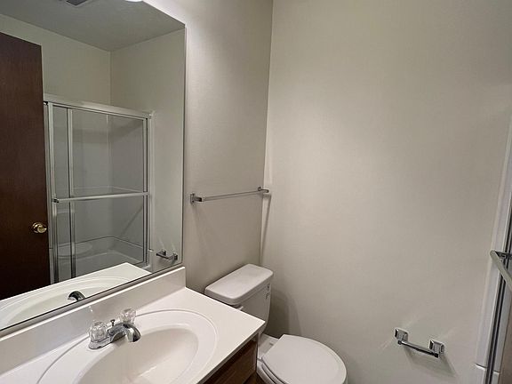 5th image of 5416 Kentucky St APT 3