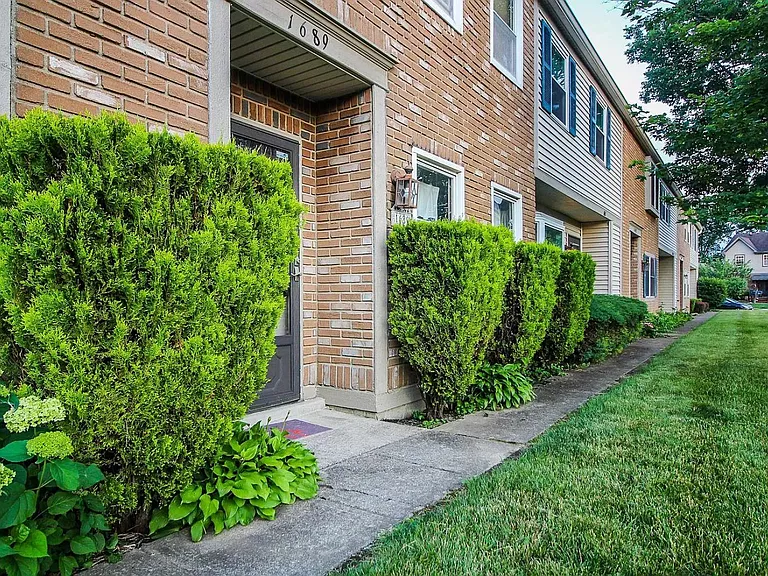 1689 Park Row Dr — Photo 13