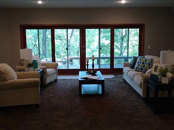 Lower Lever Family Room