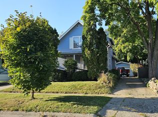 2402 Cumings Ave, Flint, MI 48503