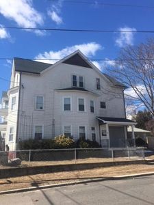 116 Englewood Ave, Pawtucket, RI, 02860