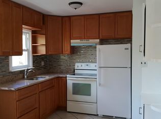 8664 Range St, Queens Village, NY 11427