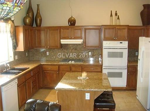 3rd image of 2012 Diamond Peak Ct