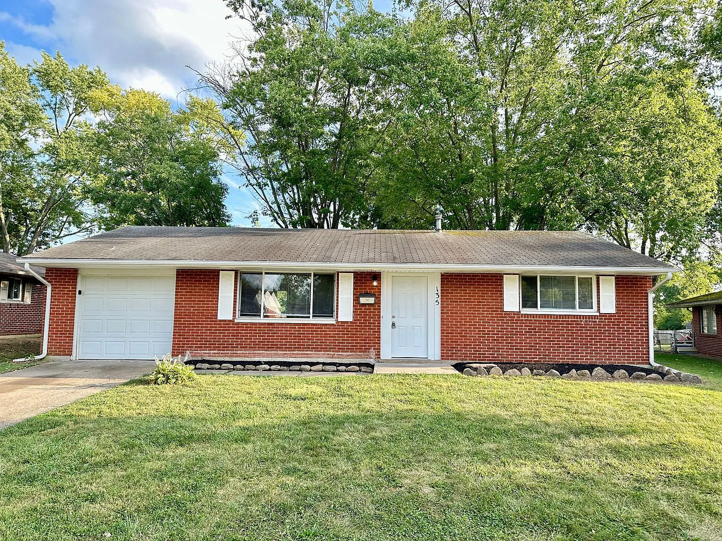 135 Market, Springboro — Photo 1