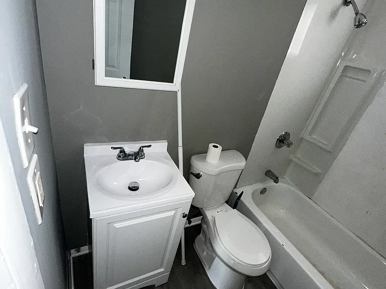 3800 Pascal Ave #E — Photo 13