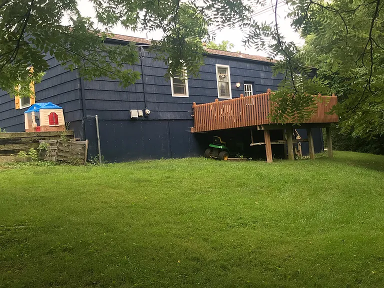 9601 Walnut St — Photo 21