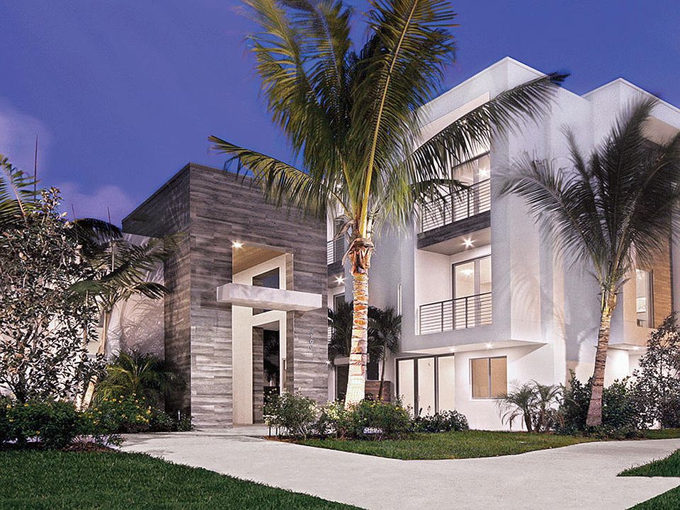 Home For Sale In Moderne Boca