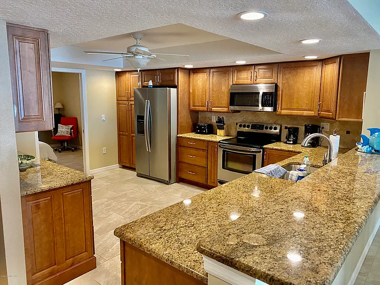 401 Jimmy Buffett Mem Hwy #142 — Photo 5