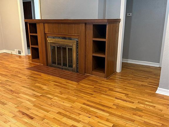4th image of 1739 Cecelia St
