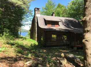 7 Vanguilder Rd, Chestertown, NY 12817