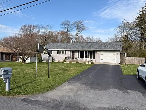 105 Shady Dr Photo 1