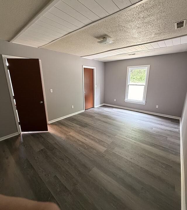 1st image of 113 Johnson Rd