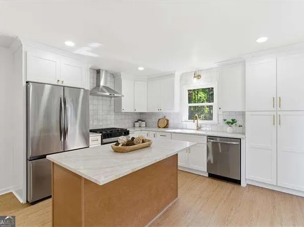 3375 Spinnaker Way, Acworth, GA 30102