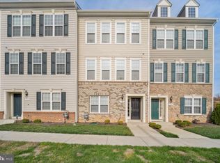 7321 Wood Trail Dr, Lanham, MD 20706