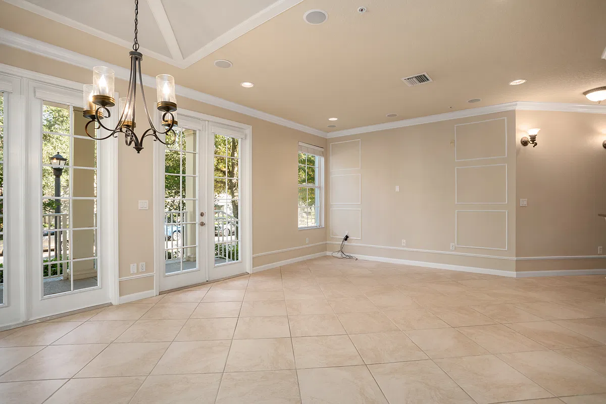 3 bed, 1443 sqft, $3,350 — Photo 4