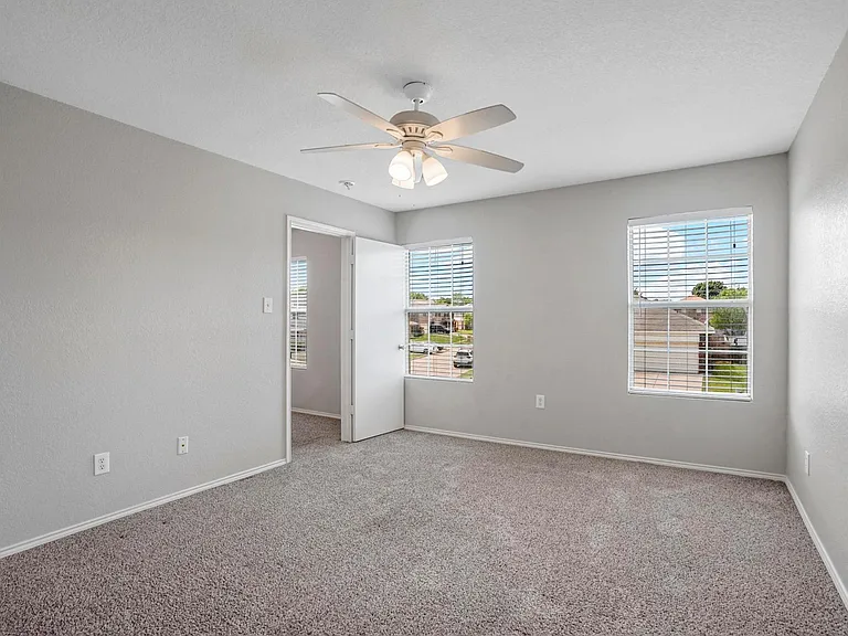 6432 Paradise Valley Rd — Photo 19