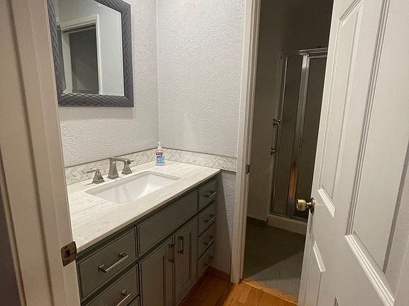 5th image of 173 Sierra Vista Ave APT 18