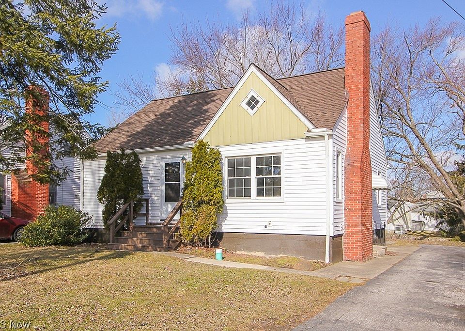 1st image of 511 Columbus St