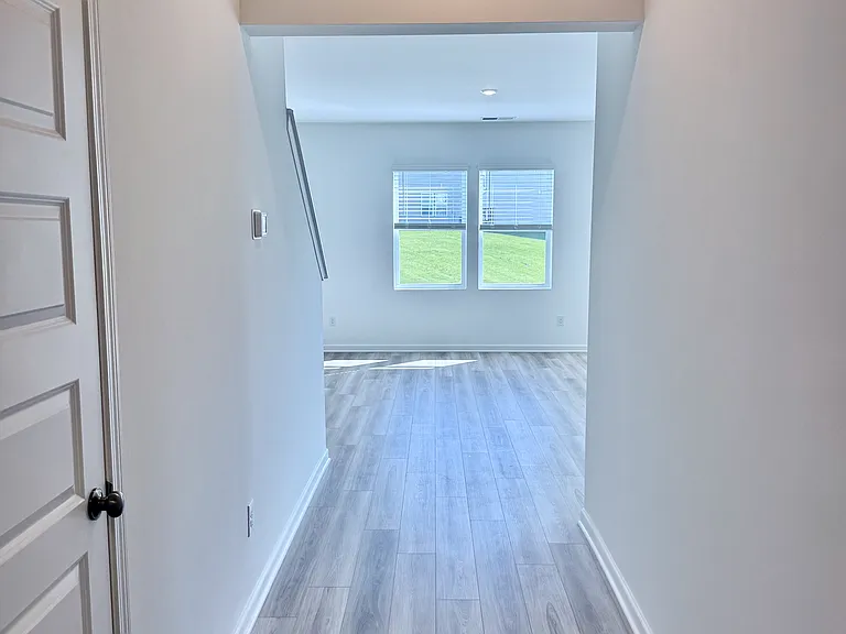 1274 Ross Farms Blvd — Photo 9