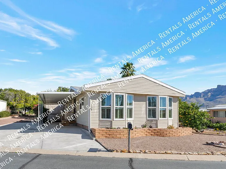 10684 N Stromboli Ave — Photo 23