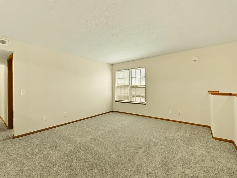 Waterford Pointe — Photo 40