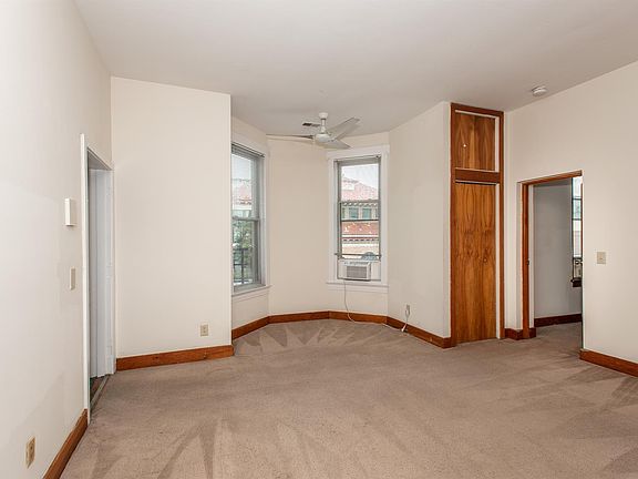 4th image of 18 E Daniels St