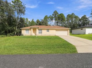 1573 W Elder Ln, Citrus Springs, FL 34434