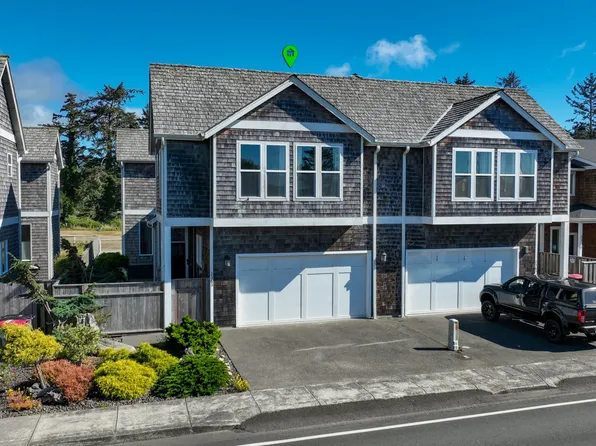 2363 S Edgewood St, Seaside, OR 97138