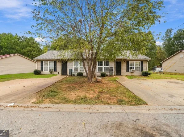 324 Avalon Dr, Carrollton, GA 30117