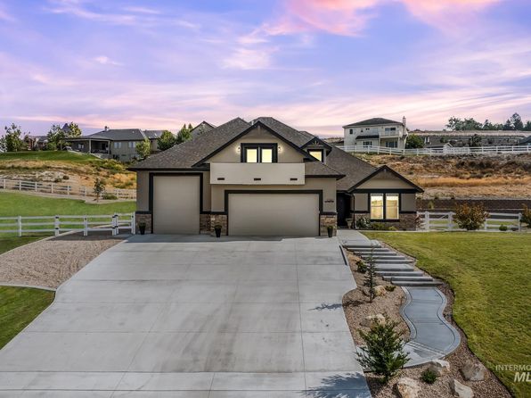 17457 Oak River Ln, Caldwell, ID 83607